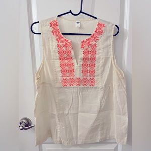 Oldnavy top, size Large, brand new condition